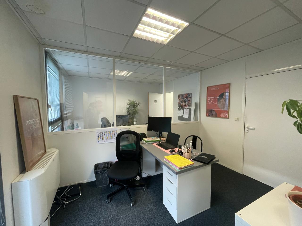 Bureau Bordeaux 697m² Location bureau Bordeaux Gironde OLBUR2530458 26